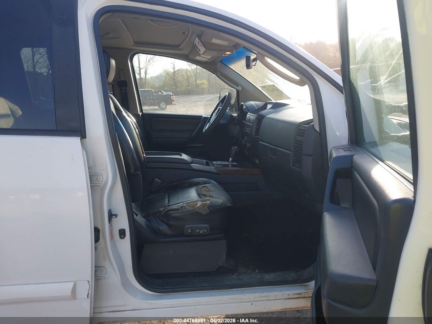 2008 Nissan Titan Le