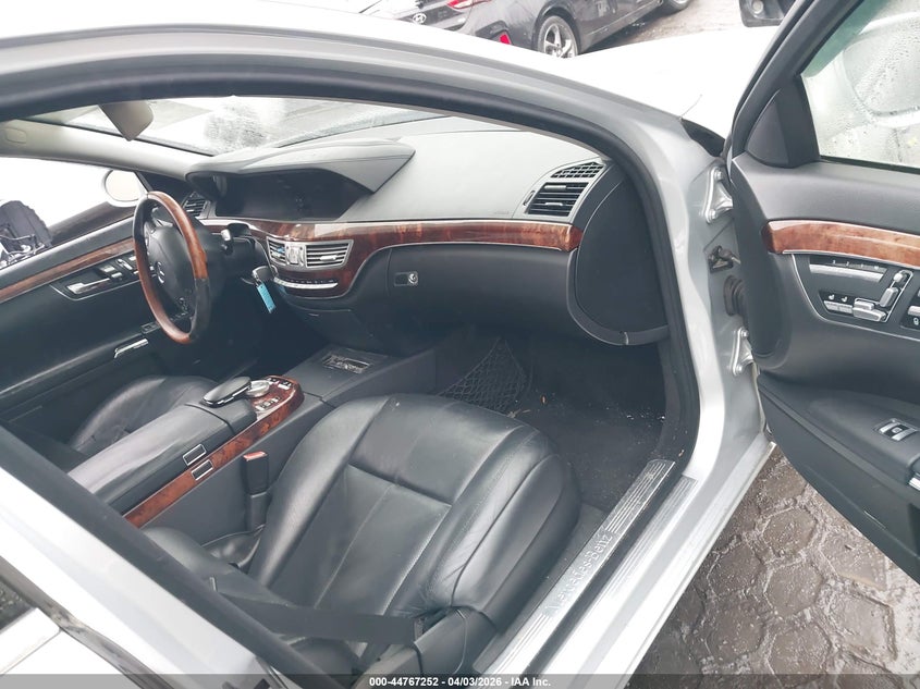 2007 Mercedes-Benz S 550