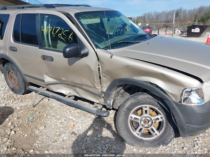 2004 Ford Explorer Xls VIN: 1FMZU72K04UB22290 Lot: 44767256