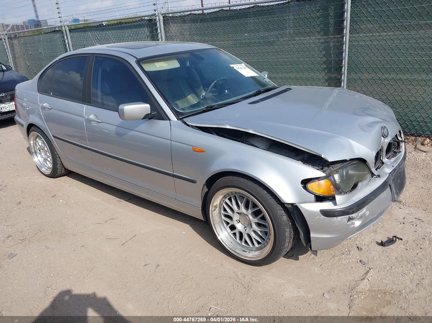 2004 BMW 325I