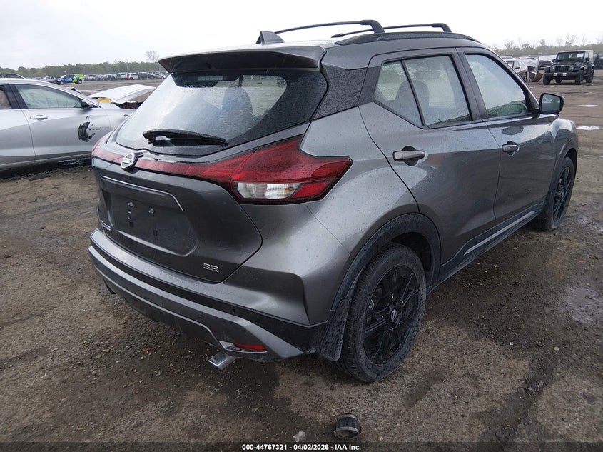 2021 Nissan Kicks Sr Xtronic Cvt