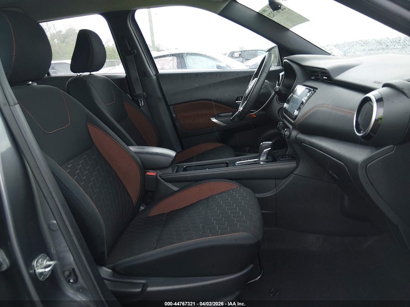 2021 Nissan Kicks Sr Xtronic Cvt