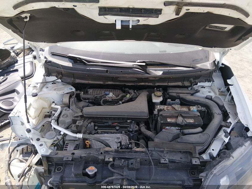VIN KNMAT2MT4JP600072 2018 NISSAN ROGUE S