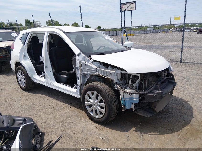 VIN KNMAT2MT4JP600072 2018 NISSAN ROGUE S