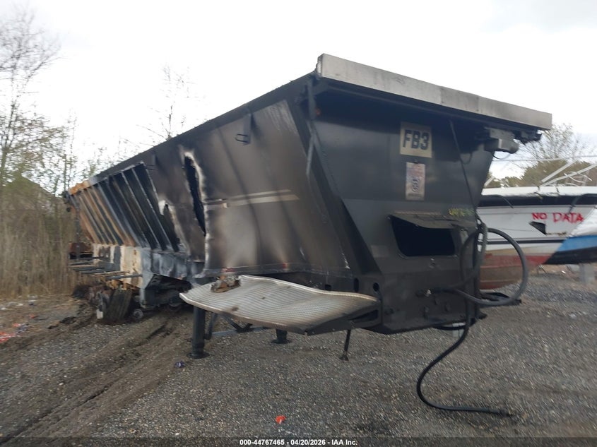 2020 TRAIL KING 567 auction photo 1