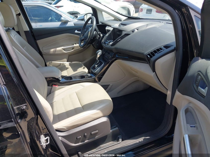 2017 Ford C-Max Energi Titanium