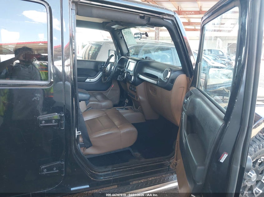 2012 Jeep Wrangler Unlimited Sahara