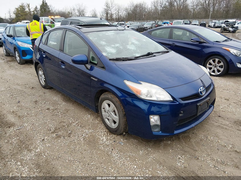 2011 TOYOTA PRIUS THREE