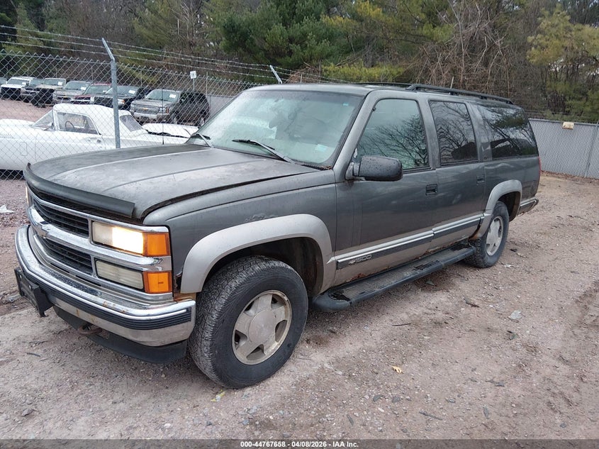 1999 Chevrolet Suburban 1500 Lt