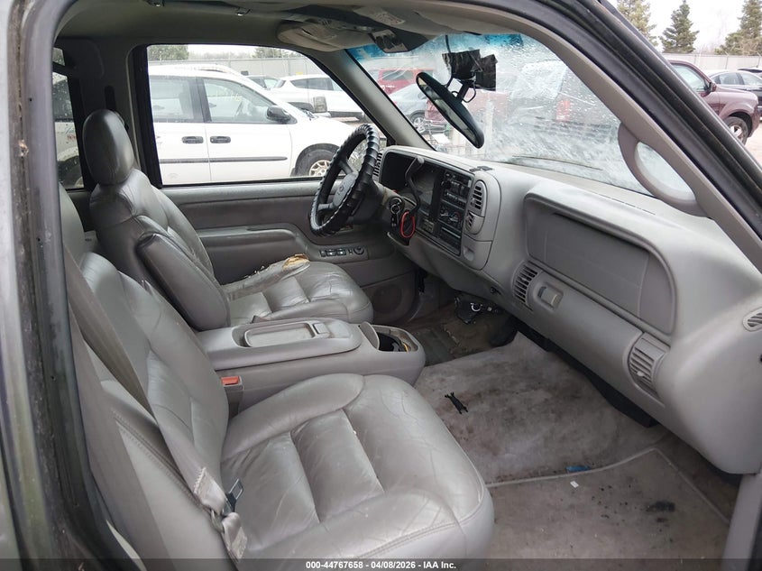 1999 Chevrolet Suburban 1500 Lt