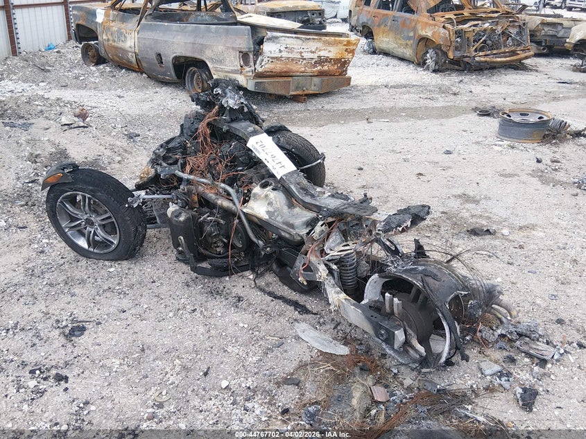 2012 CAN-AM SPYDER ROADSTER auction photo 3