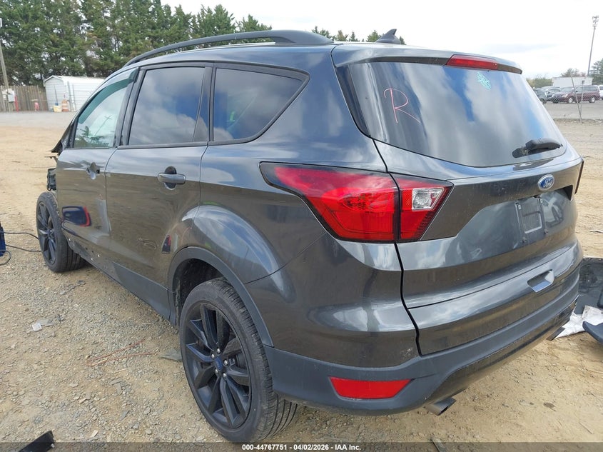 2019 Ford Escape Se