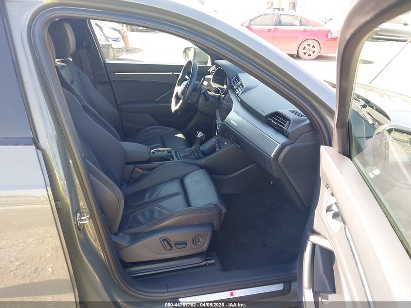 2022 Audi Q3 Premium 45 Tfsi S Line Quattro Tiptronic