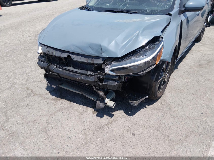 2025 NISSAN SENTRA auction photo 6