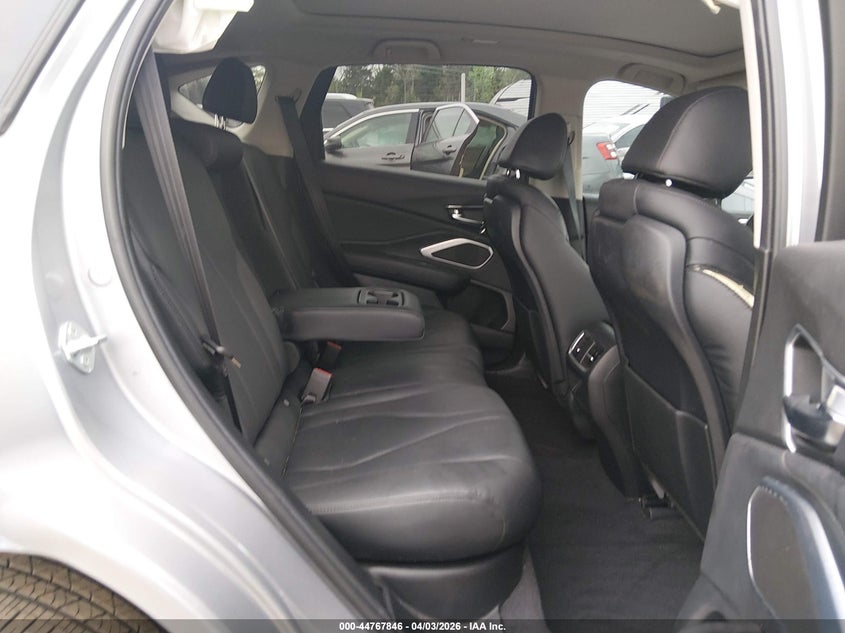 2023 ACURA RDX auction photo 8