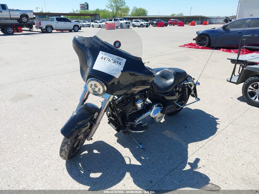 1HD1KBM1XDB625253 2013 Harley-Davidson Flhx Street Glide photo 1