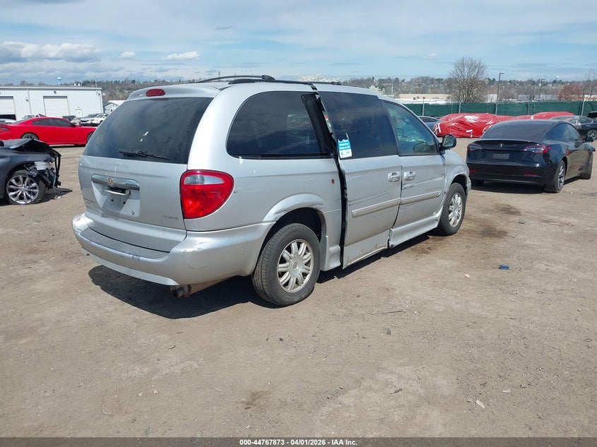 2007 Chrysler Town & Country Touring