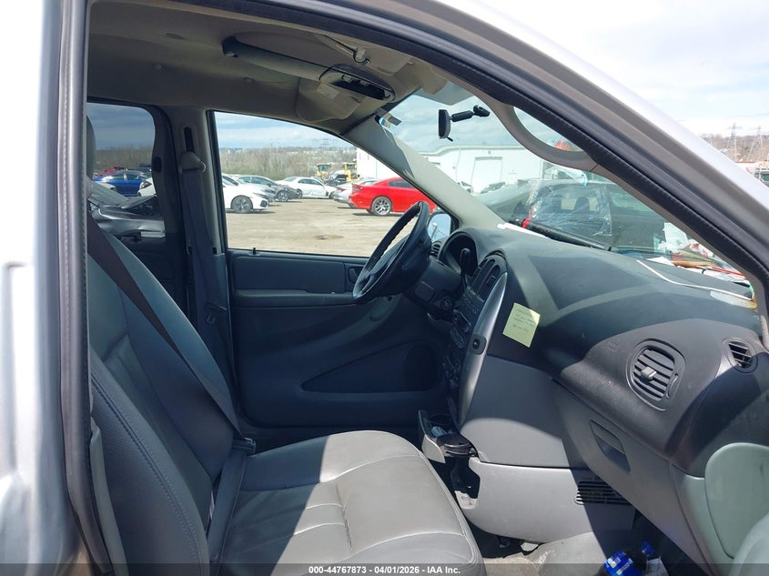 2007 Chrysler Town & Country Touring