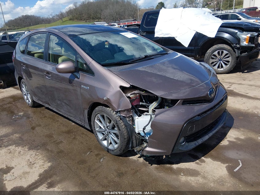 2017 Toyota Prius V Five