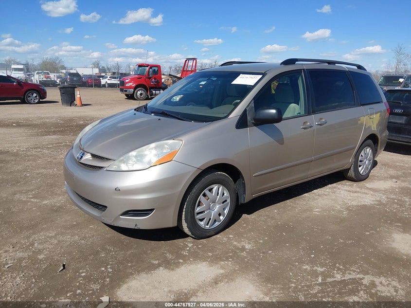 2009 Toyota Sienna Le