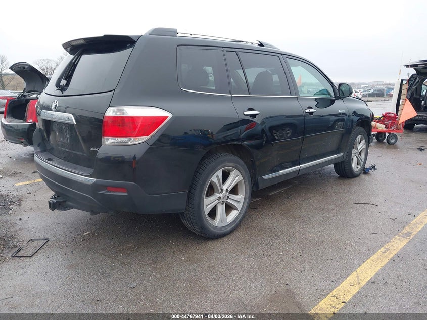 2013 Toyota Highlander Limited V6