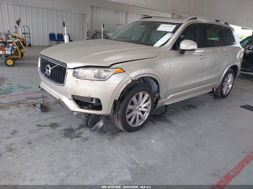 2016 Volvo Xc90 T6 Momentum