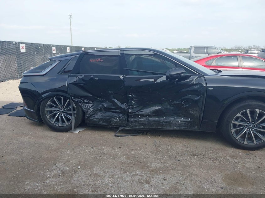 2024 Cadillac Lyriq Sport W/1Sj VIN: 1GYKPVRK7RZ105823 Lot: 44767979