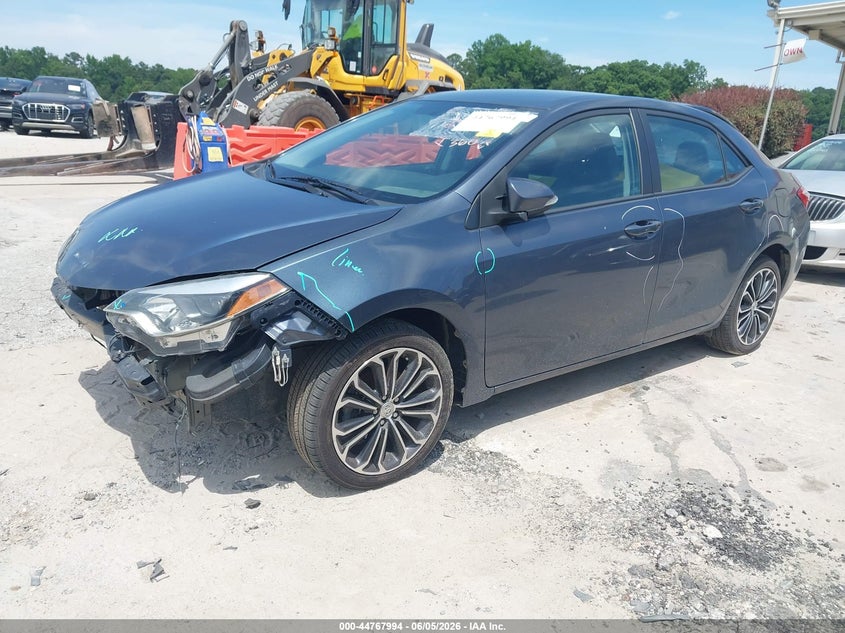 2015 TOYOTA COROLLA auction photo 2