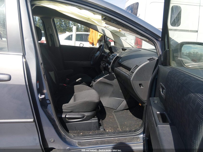 2008 Mazda Mazda5 Sport