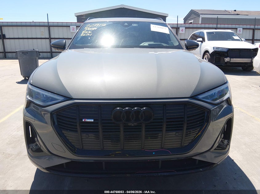 2022 Audi E-Tron Chronos Quattro VIN: WA1VABGE6NB033607 Lot: 44768053