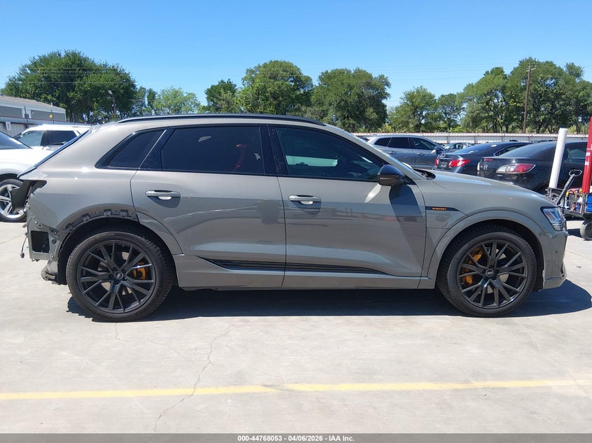 2022 Audi E-Tron Chronos Quattro VIN: WA1VABGE6NB033607 Lot: 44768053