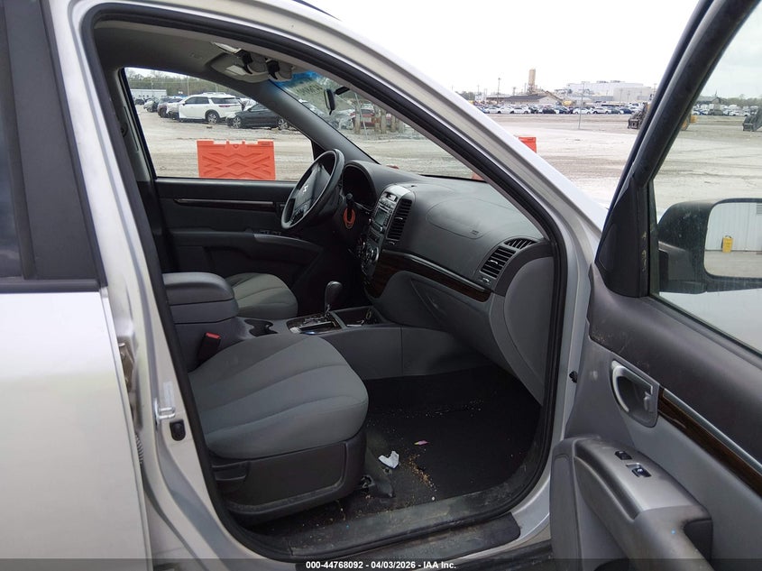 2012 HYUNDAI SANTA FE auction photo 5