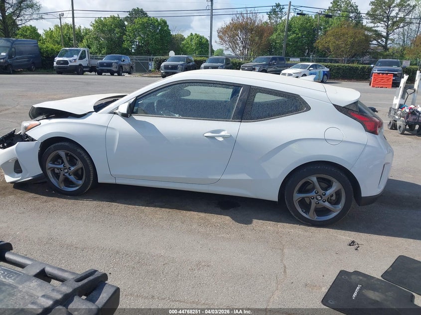 2019 Hyundai Veloster 2.0 VIN: KMHTG6AF0KU017029 Lot: 44768251