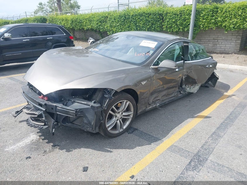 Vin: 5yjsa1e21ff106389, lot: 45265597, tesla model s 70d/85d/p85d 20152