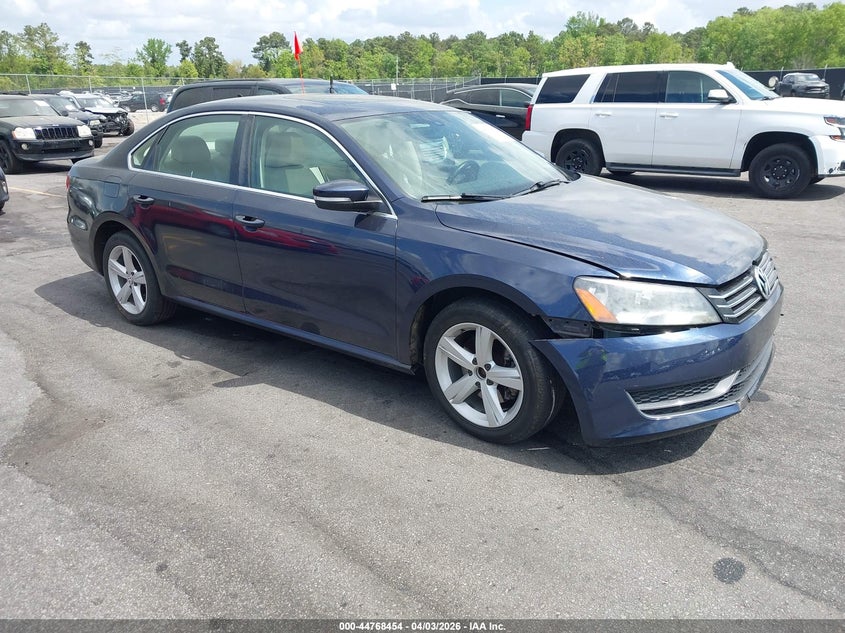2013 Volkswagen Passat 2.5L Se