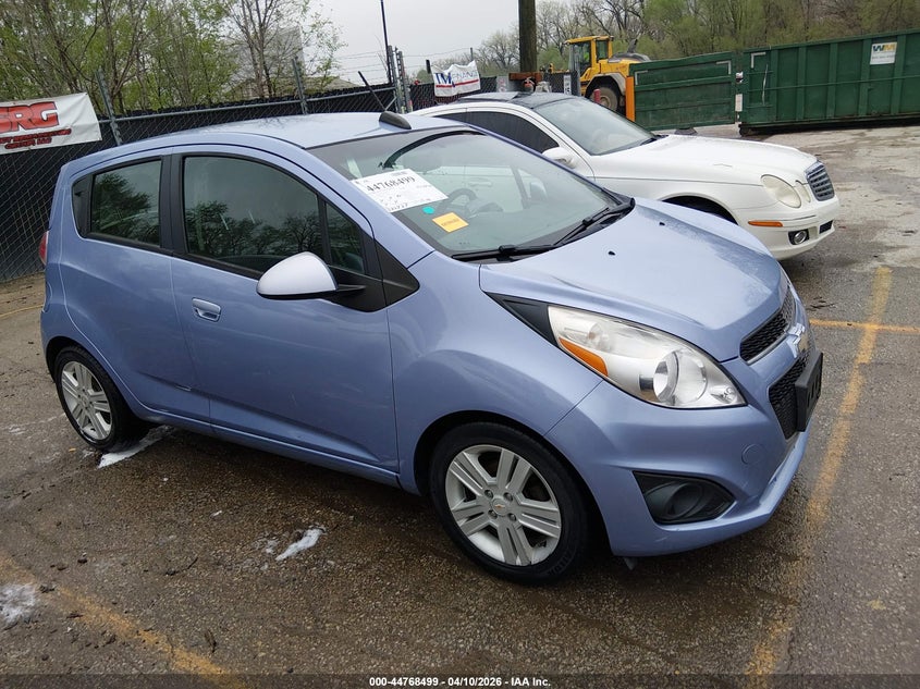 2015 CHEVROLET SPARK auction photo 1