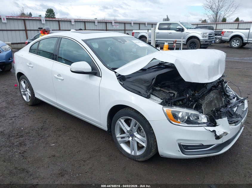 2015 Volvo S60 T5 Platinum