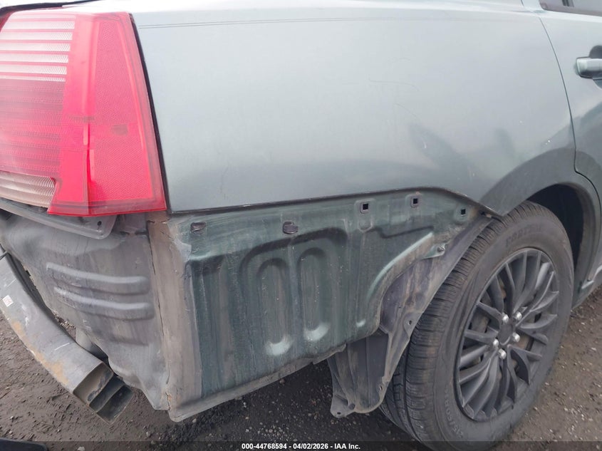 2005 Mitsubishi Galant Es/Se VIN: 4A3AB36F35E049356 Lot: 44768594