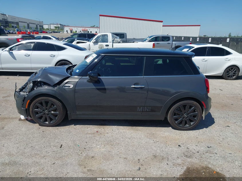 2020 Mini Hardtop Cooper S VIN: WMWXR5C0XL2M03261 Lot: 44768646