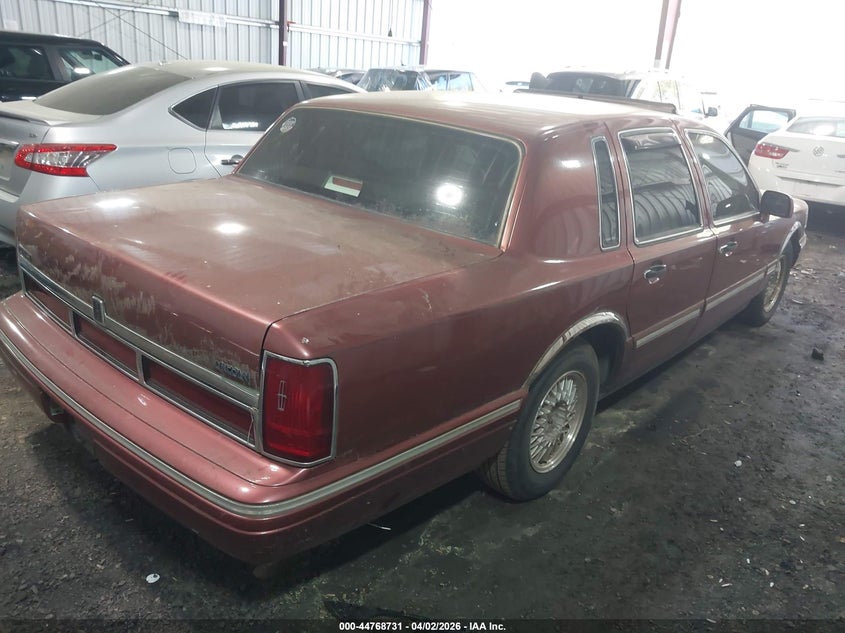 1995 Lincoln Town Car Signature/Spinnaker