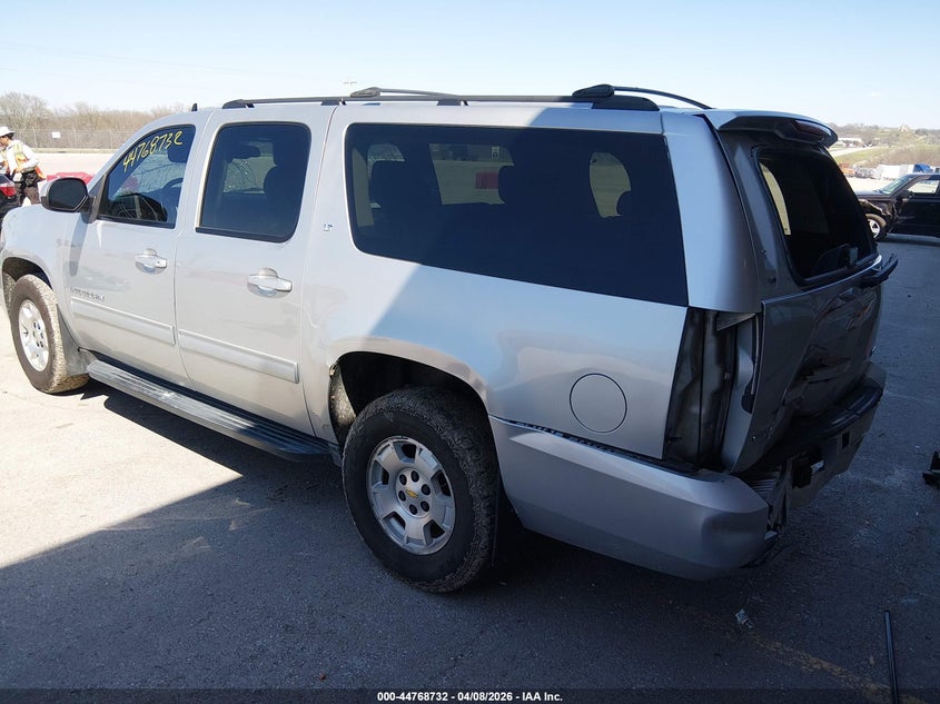 2012 CHEVROLET SUBURBAN 1500 auction photo 3