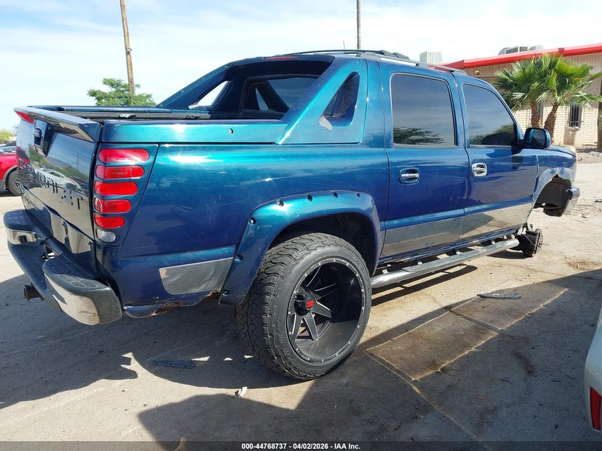 2005 Chevrolet Avalanche 1500 Ls