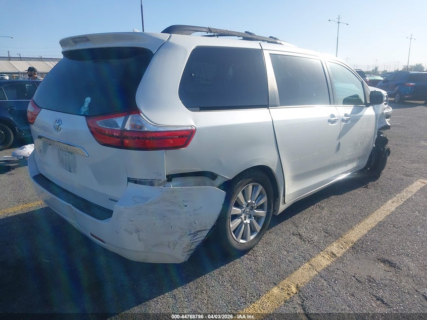 2017 Toyota Sienna Limited 7 Passenger