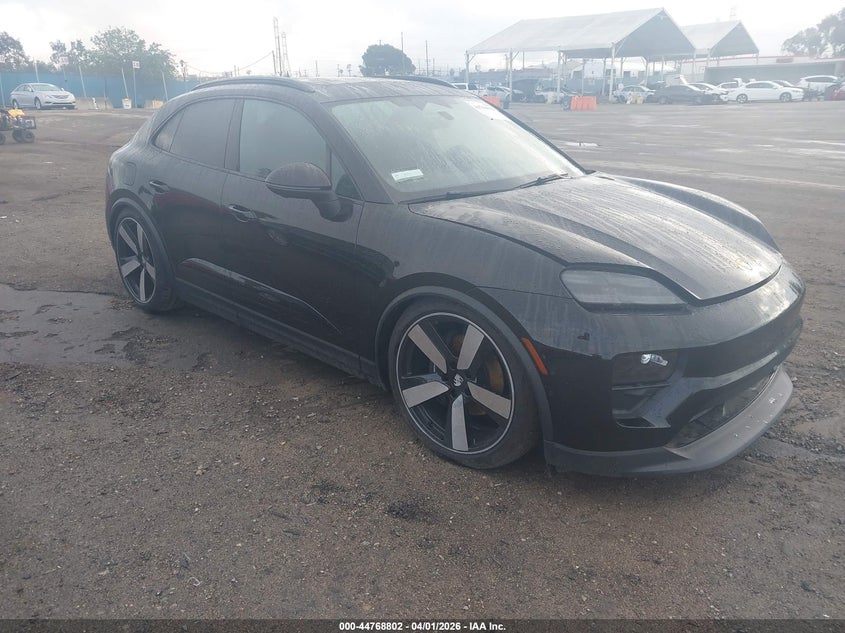 2025 Porsche Macan Electric