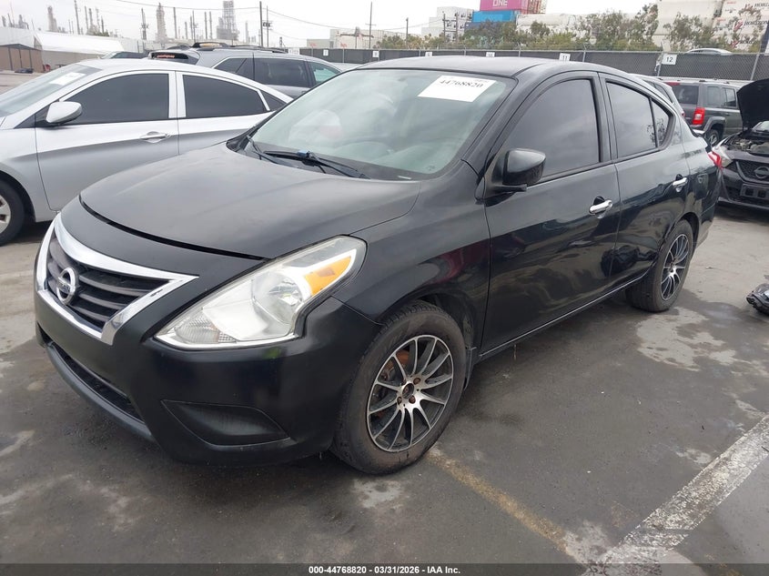 2015 Nissan Versa 1.6 Sv