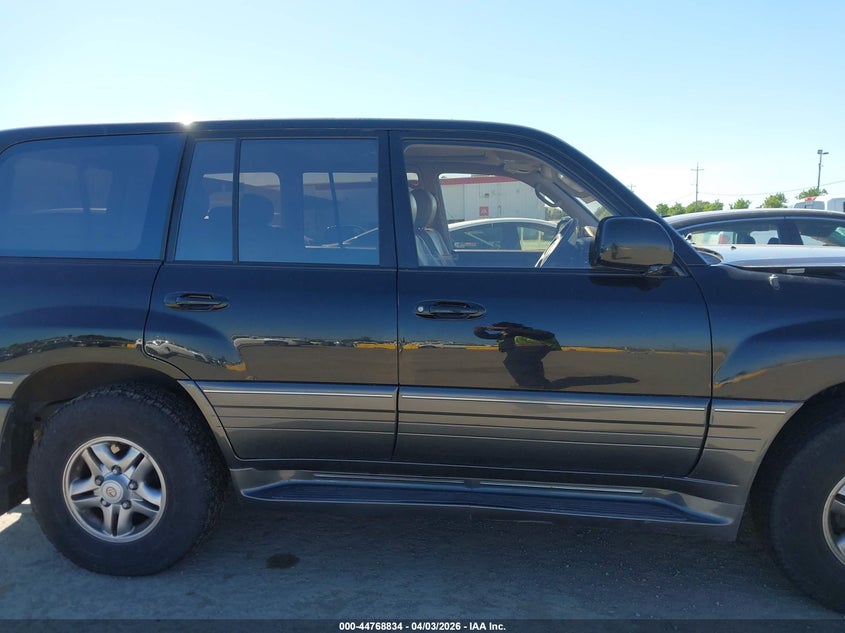 2002 Lexus Lx 470 VIN: JTJHT00W223515269 Lot: 44768834