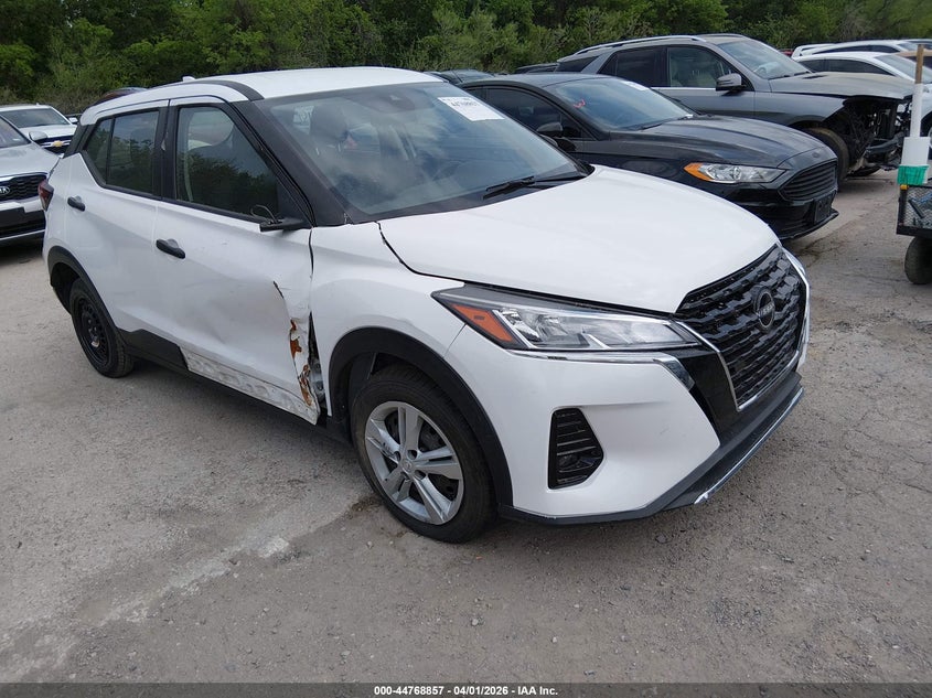 2023 Nissan Kicks S Xtronic Cvt