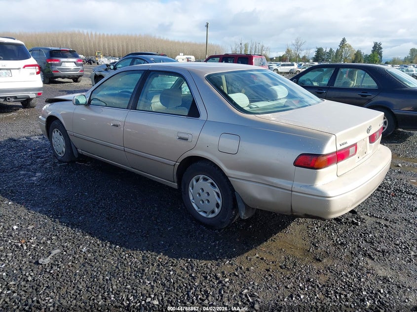 1999 Toyota Camry Le