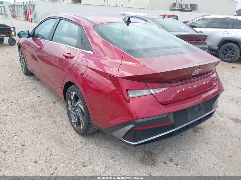 2025 Hyundai Elantra Limited