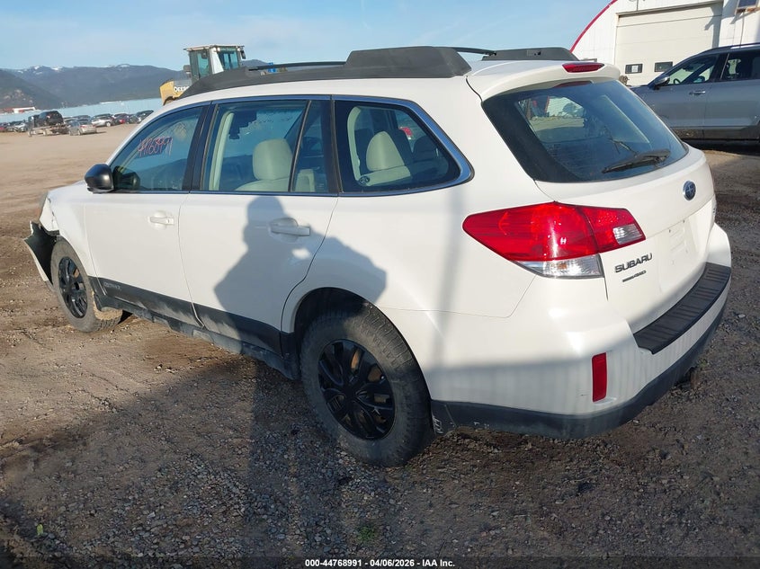 Vin: 4s4brbac7d3215779, lot: 45266195, subaru outback 2.5i 20133